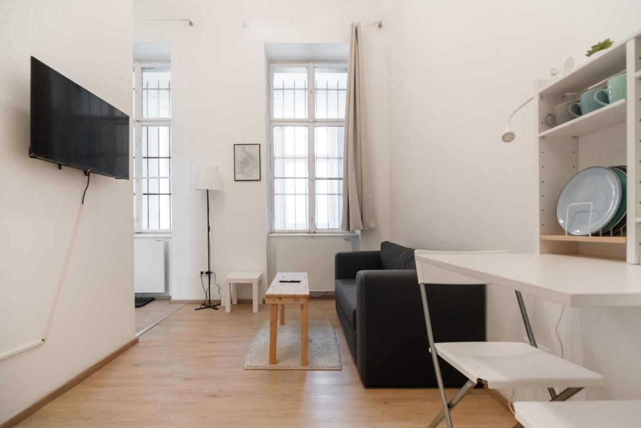 Ferienwohnung Klein, Aber Fein In Zentraler Ruhelage Wien Exterior foto